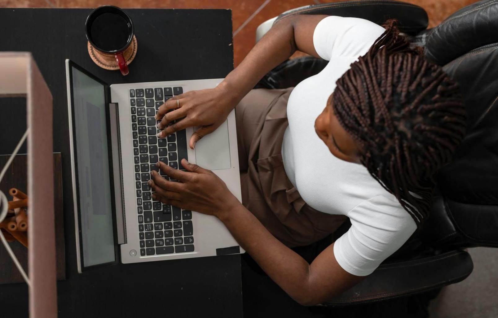 Документооборот и правовая поддержка